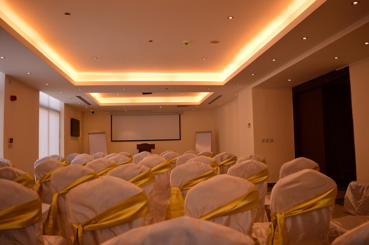 President Hotel Amman Bagian luar foto