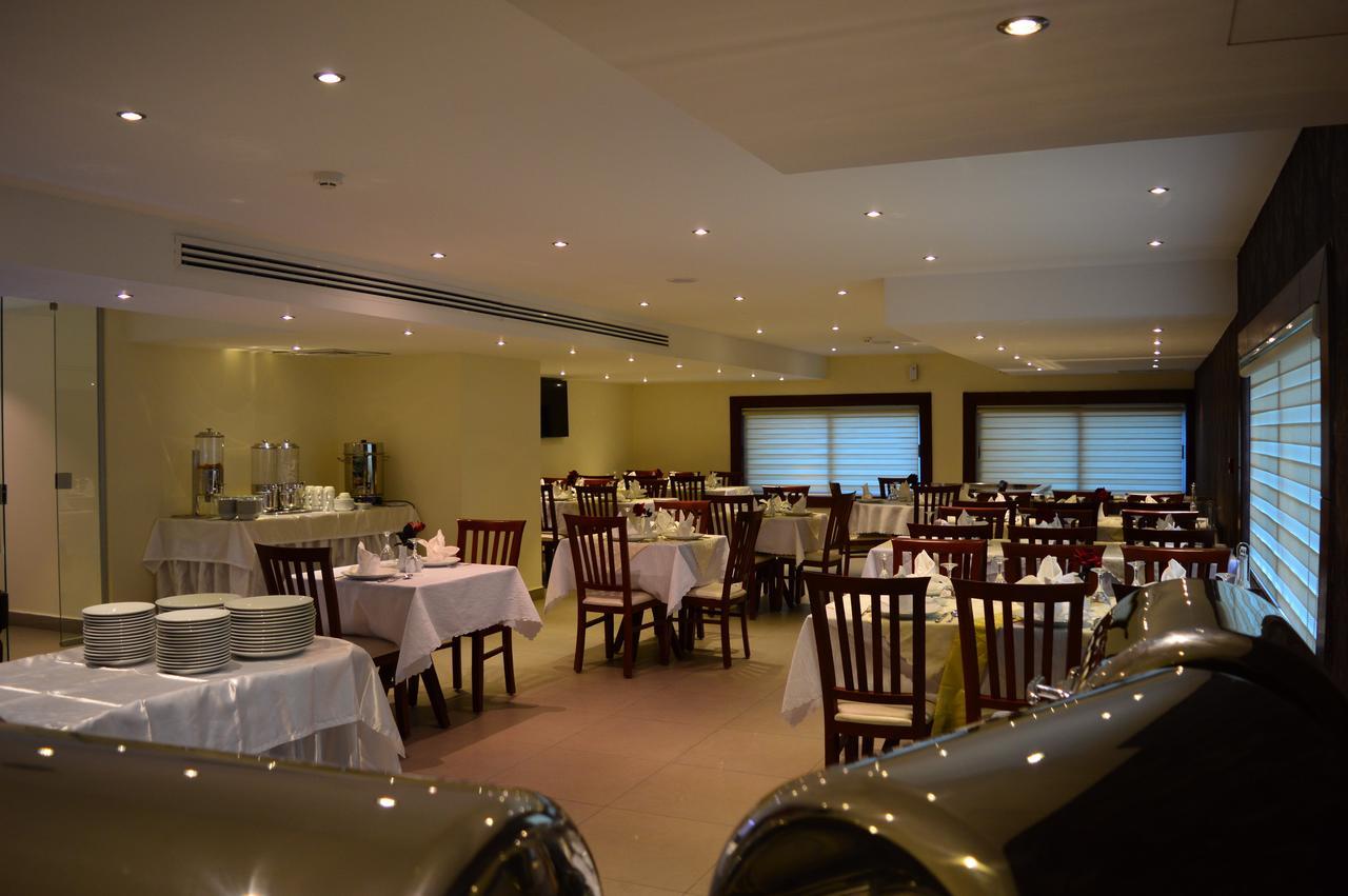 President Hotel Amman Bagian luar foto