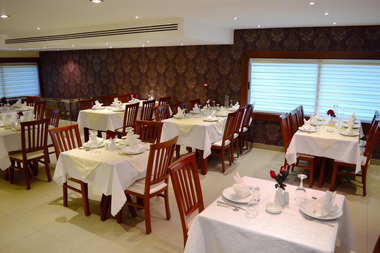 President Hotel Amman Bagian luar foto